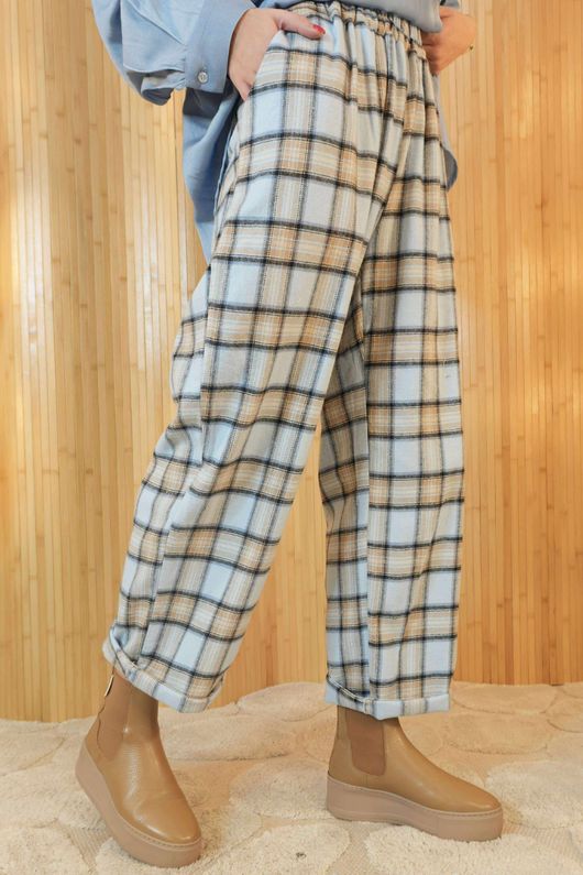 Rhona Plaid Brushed Cotton Kick Pant Blue